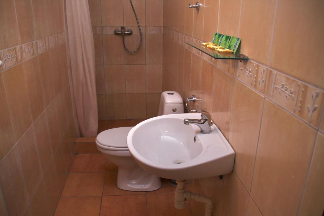 Zajazd Pod Kominkiem - Brzoza Kolo Torunia Exterior photo